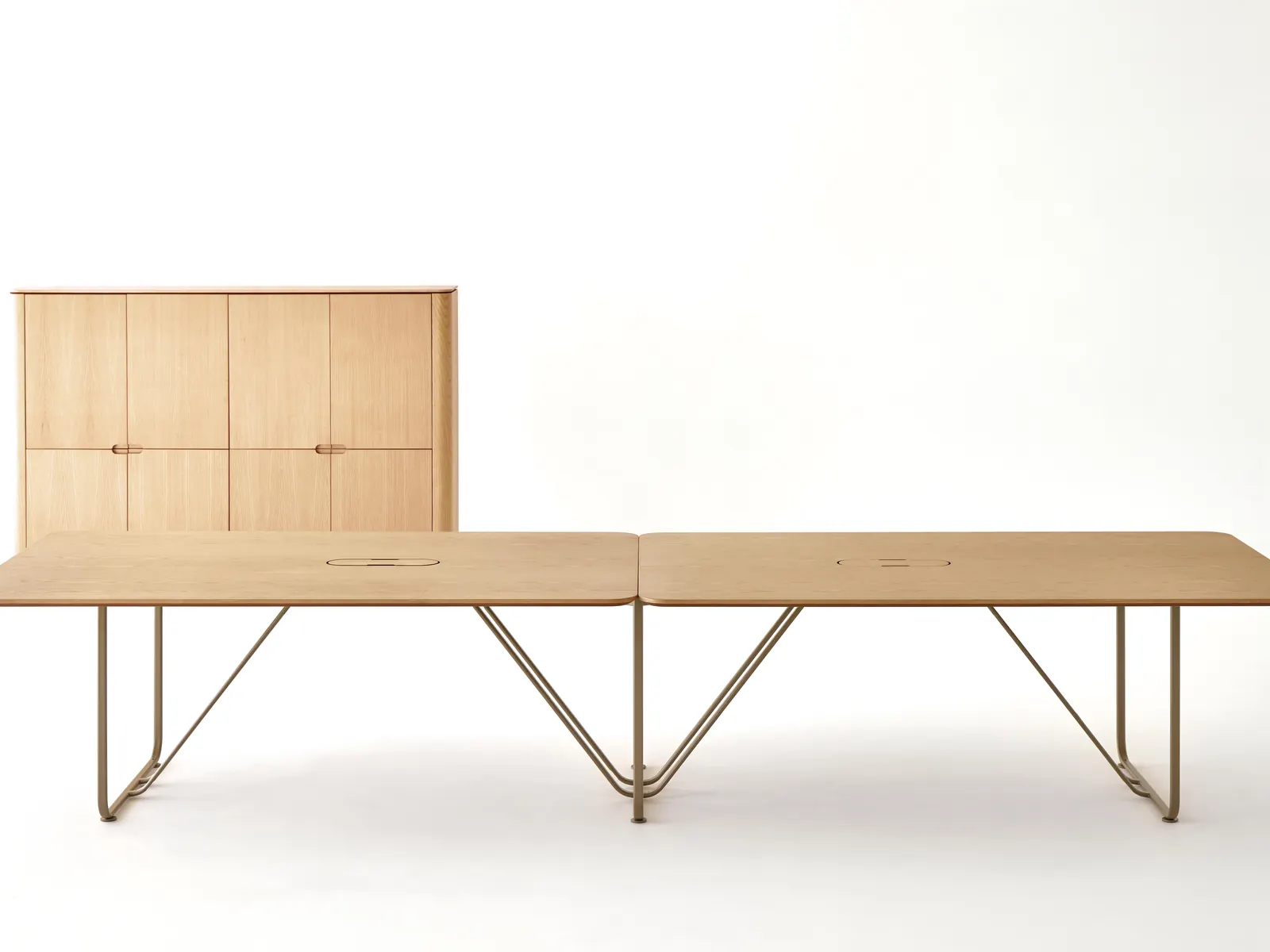 Ofifran Infinity, bench con paso de cables integrado