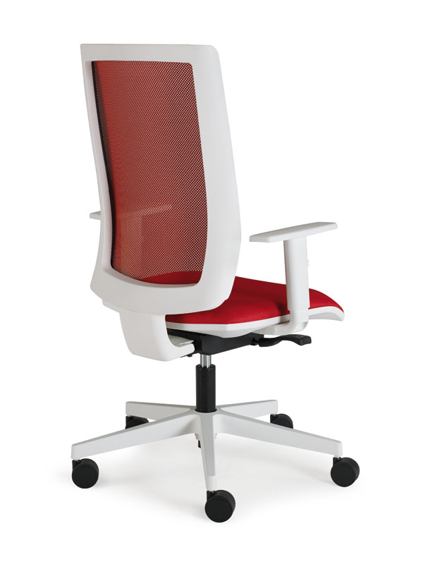 Silla operativa Kind Blanca de Luyando